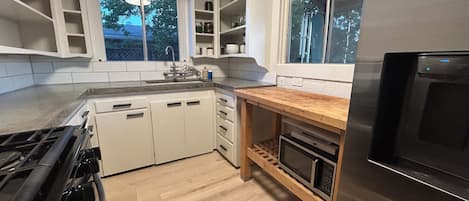 Microwave, oven, stovetop
