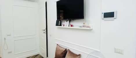 Appartement supérieur, balcon | Aire de séjour
