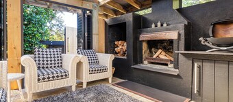 Living The Dream - Matarangi Holiday Home