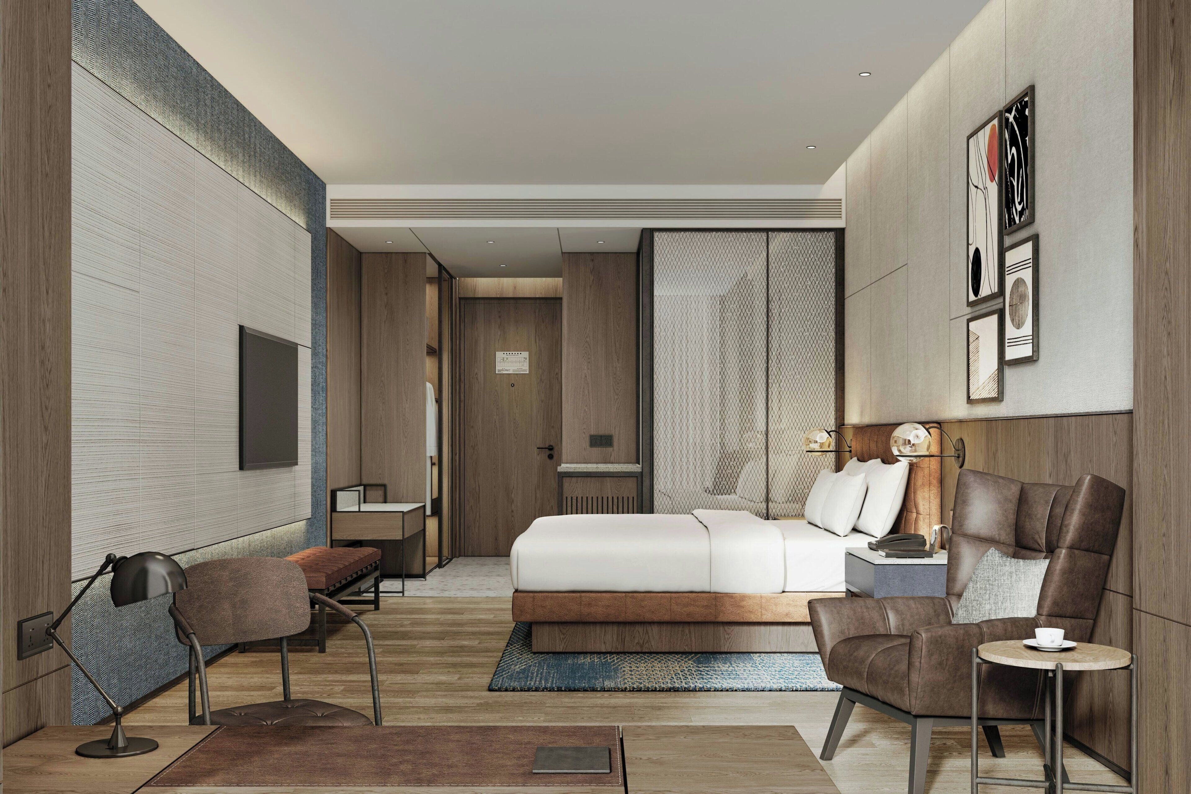 Comfort Room, 1 King Bed, City View