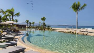 2 outdoor pools, pool cabanas (surcharge)