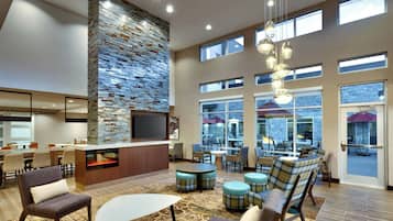 Lobby-Lounge
