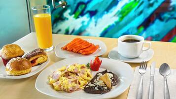 Ferdiglaget frokost hver dag (MXN 220 per person)