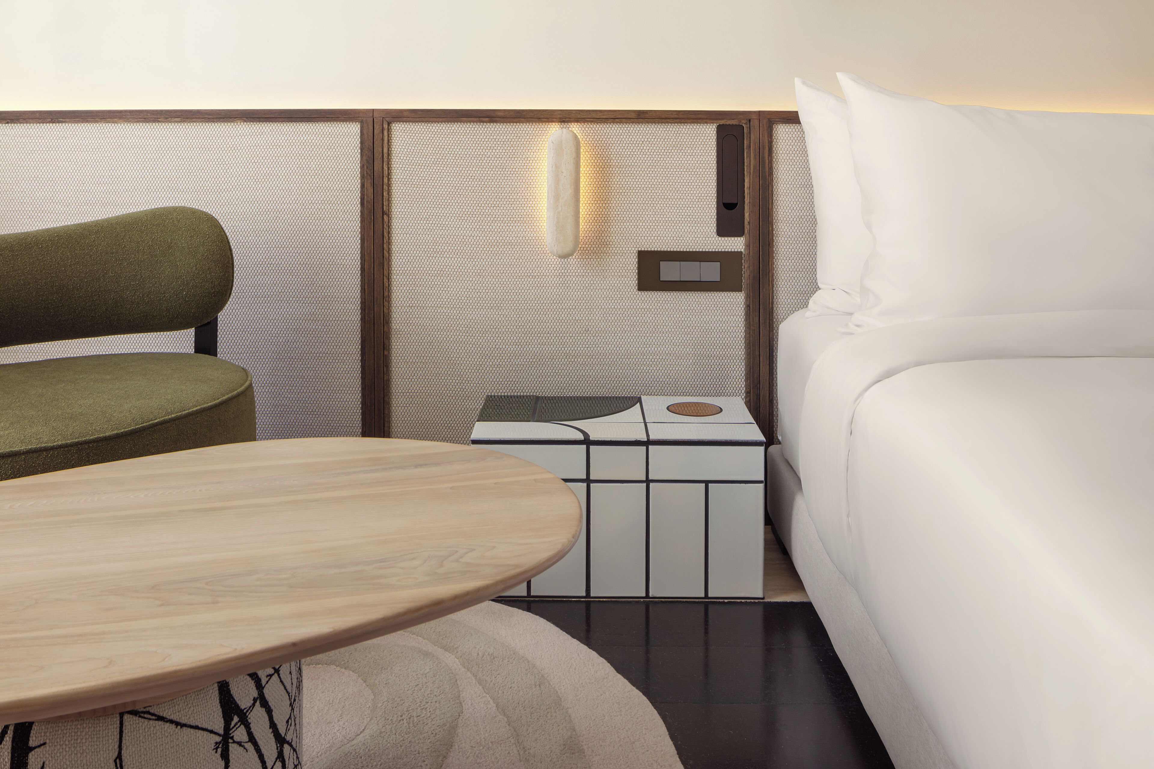 Deluxe Room, 1 King Bed