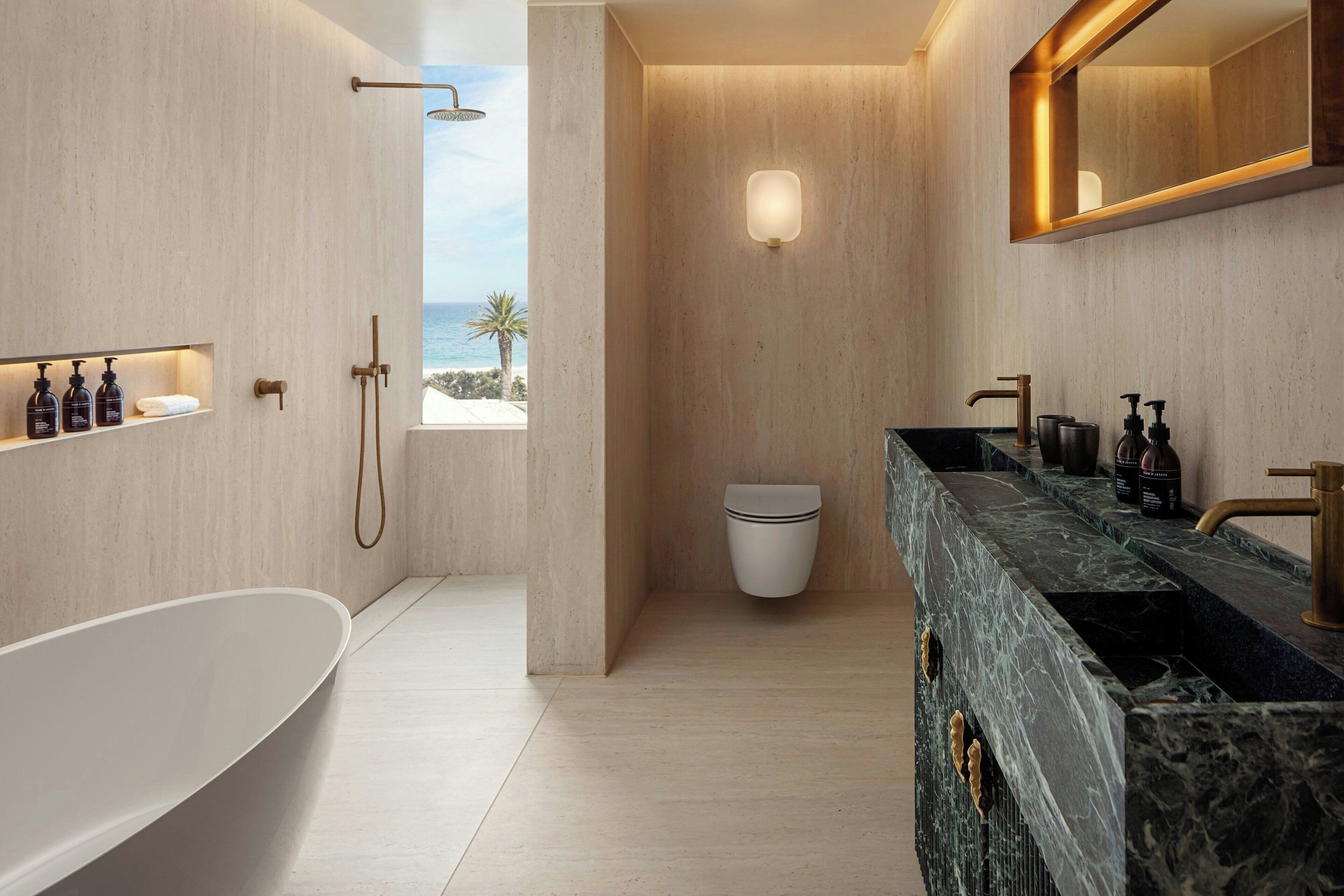 Signature Room, 1 Bedroom | Bathroom