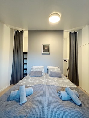 2 chambres, Wi-Fi gratuit, draps fournis