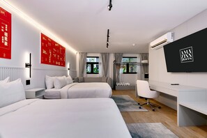 Cofres nos quartos, Wi-Fi de cortesia, roupa de cama