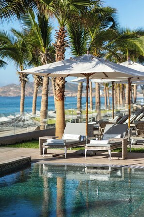 Pool - Incredible 2-bedroom. Inspiring location indoors and out. Garza Blanca Cabo. (Cabo San Lucas)