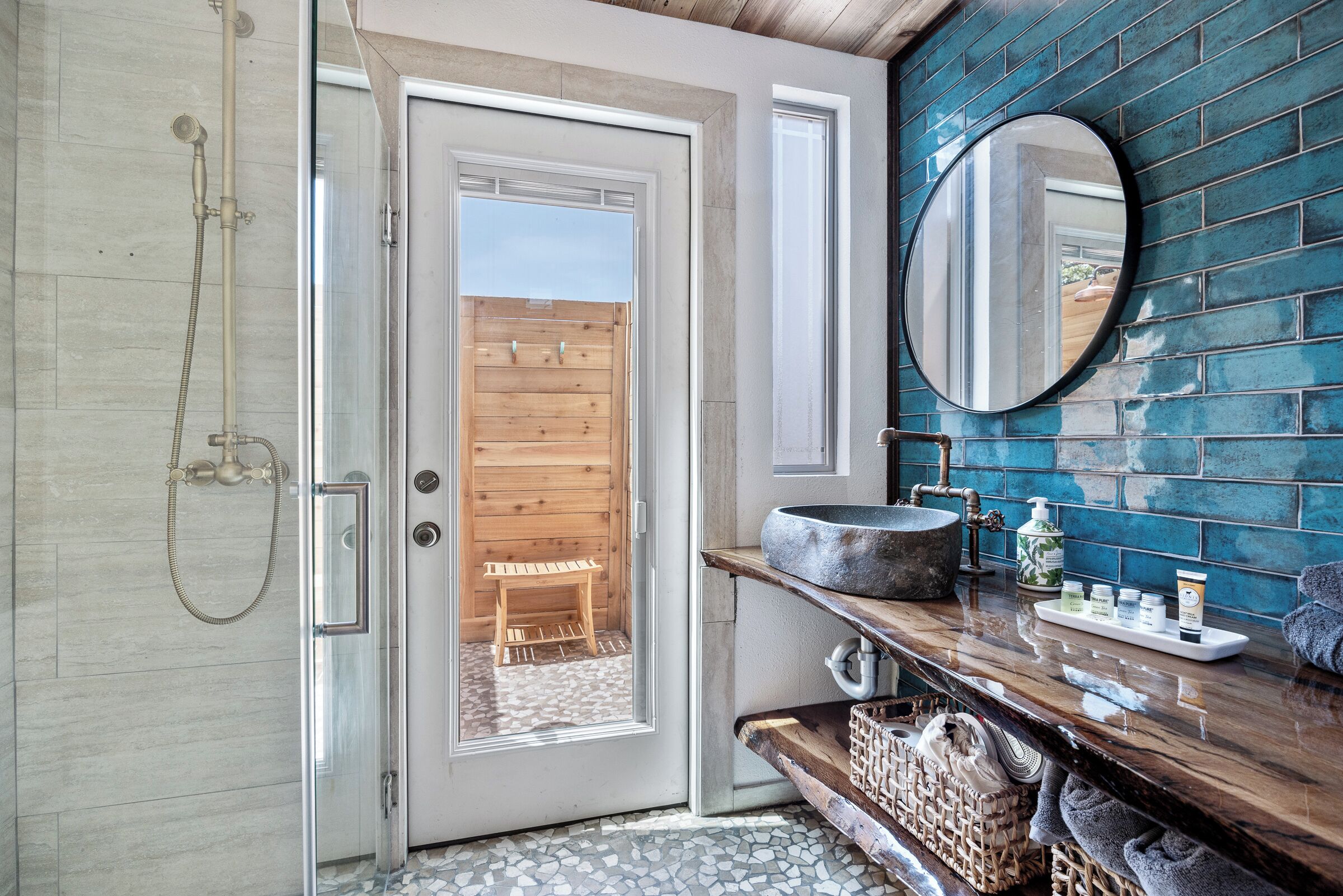 Luxury Villa, Patio, Courtyard View | Bathroom | Towels