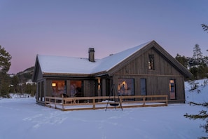 獨棟房屋, 4 間臥室, 陽台, 山景 | 外觀