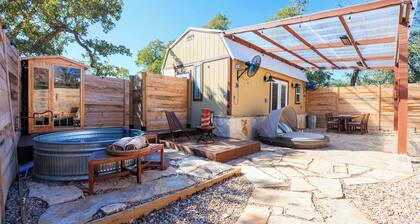 Romantic LuxuryStay-Sauna-Pool-Amenities