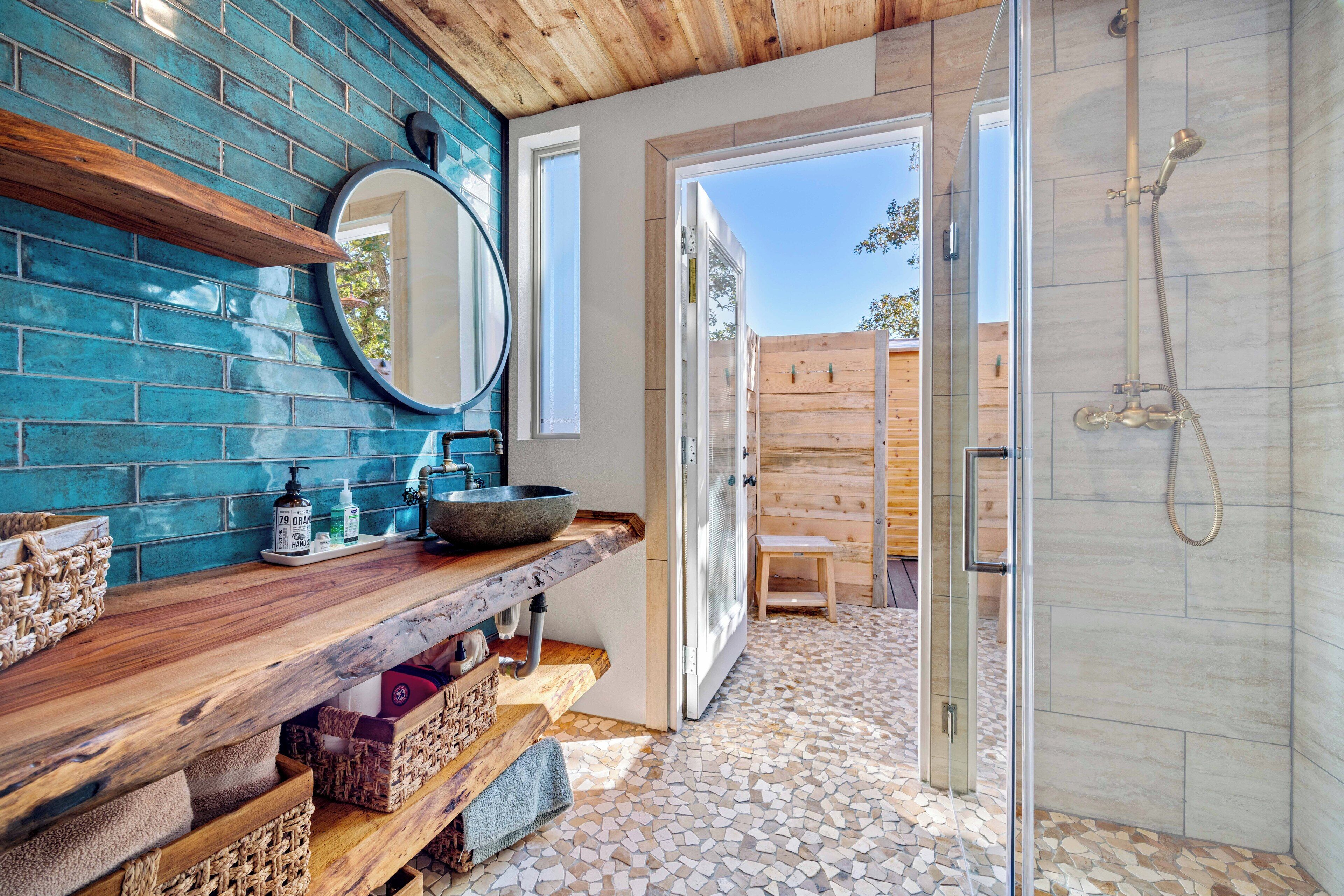 Luxury Villa, Patio, Courtyard View | Bathroom