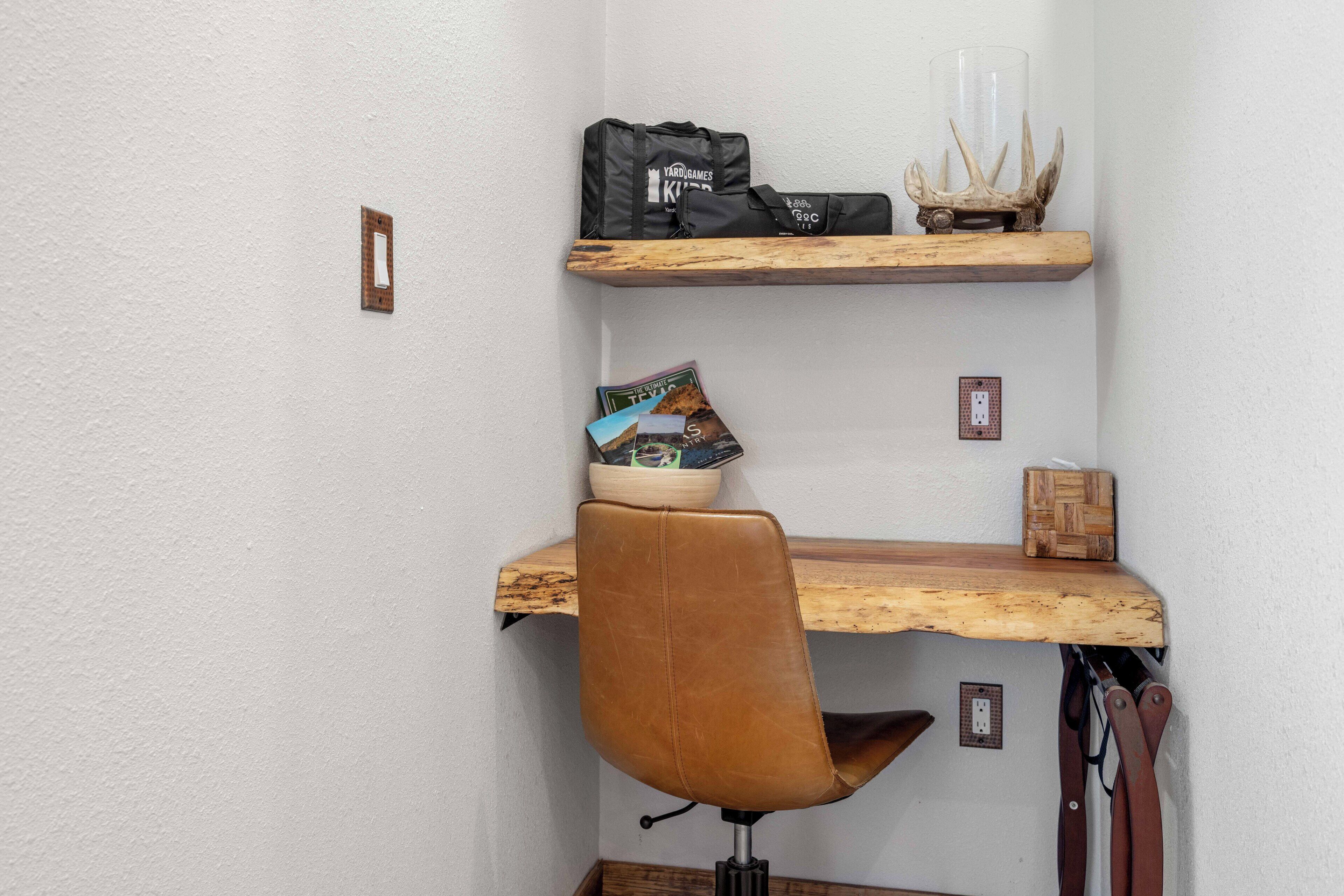 Iron/ironing board, free WiFi