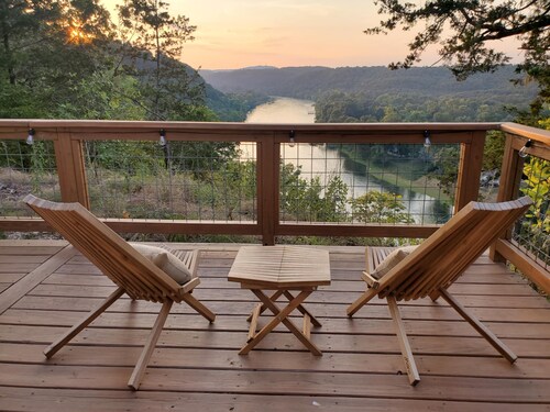 Romantic GLAMPING w Vista Views of WHITE RIVER