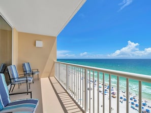 Apartment, 1 King-Bett (Majestic Beach Towers 1-1205) | Unterkunftsgelände