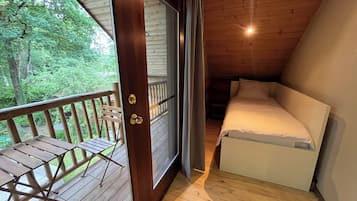 2 chambres, bureau, draps fournis