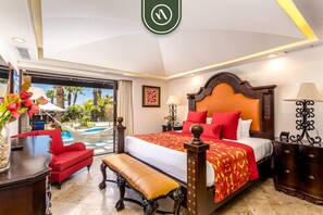 3 bedrooms, desk, iron/ironing board, travel crib