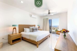 3 bedrooms, desk, iron/ironing board, travel crib