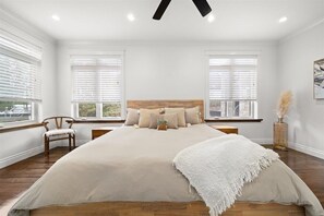 4 bedrooms, WiFi, bed sheets