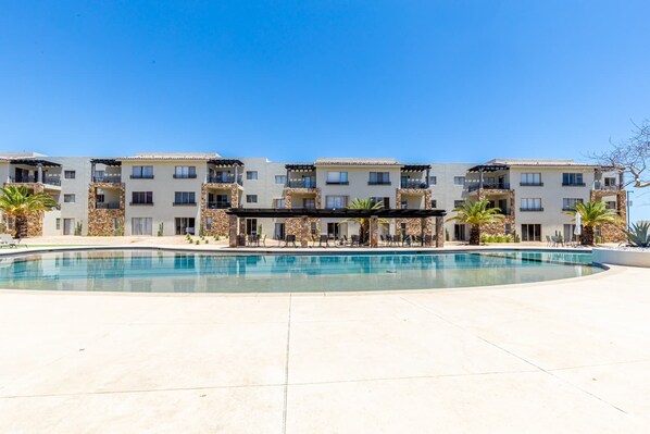 Pool - Chic 2BR House - Tezal - Private Rooftop - Pool (Cabo San Lucas)