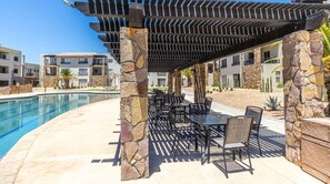 Outdoor dining - Chic 2BR House - Pedregal - Private Rooftop - Pool (Cabo San Lucas)