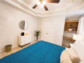 Iron/ironing board, internet, bed sheets