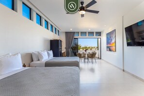 1 bedroom, desk, iron/ironing board, WiFi