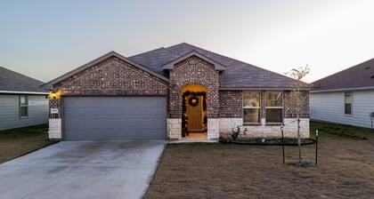 Brahma Plains- Modern, Clean and Ready!