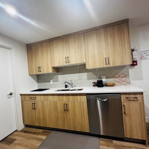 Microwave, stovetop, dishwasher