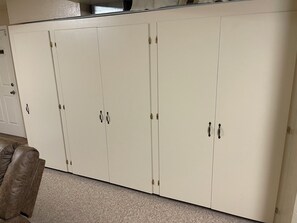 Interior - Large 500 square ft studio with private garage in a very quiet cul-de-sac (Payson)