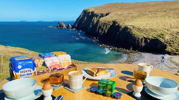 Dagelijks continentaal ontbijt inbegrepen