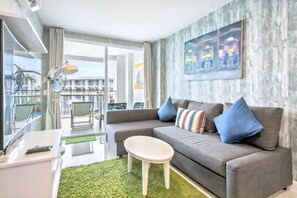 Departamento, 1 habitación, con acceso para personas discapacitadas, balcón | Sala de estar