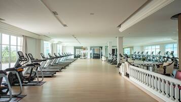 Apartment, 1 Bedroom, Accessible, Balcony | Fitness facility