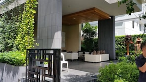 Condo, 1 Bedroom, Accessible, Pool View | Terrace/patio