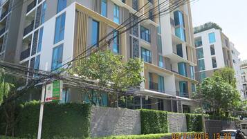 Apartment, 1 Bedroom, Accessible, Balcony | Exterior