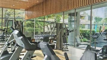 อพาร์ทเมนท์, 1 ห้องนอน, พร้อมสิ่งอำนวยความสะดวกสำหรับผู้พิการ, ระเบียง | ห้องสตูดิโอฟิตเนส