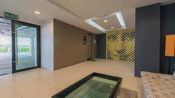 Apartment, 1 Bedroom, Accessible, Balcony | Interior