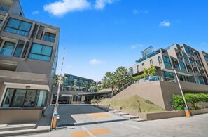 Apartamento, 1 quarto, acessível, sacada | Fachada