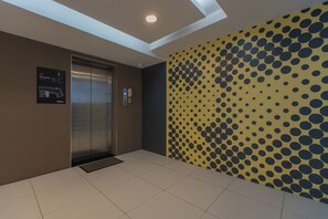 Apartment, 1 Bedroom, Accessible, Balcony | Interior