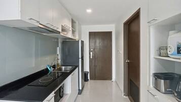 Apartment, 1 Bedroom, Accessible, Balcony | Interior