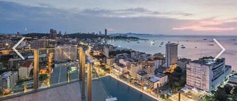 Lägenhet - 1 sovrum - tillgänglighetsanpassat - utsikt mot staden | Pool | Utomhuspool