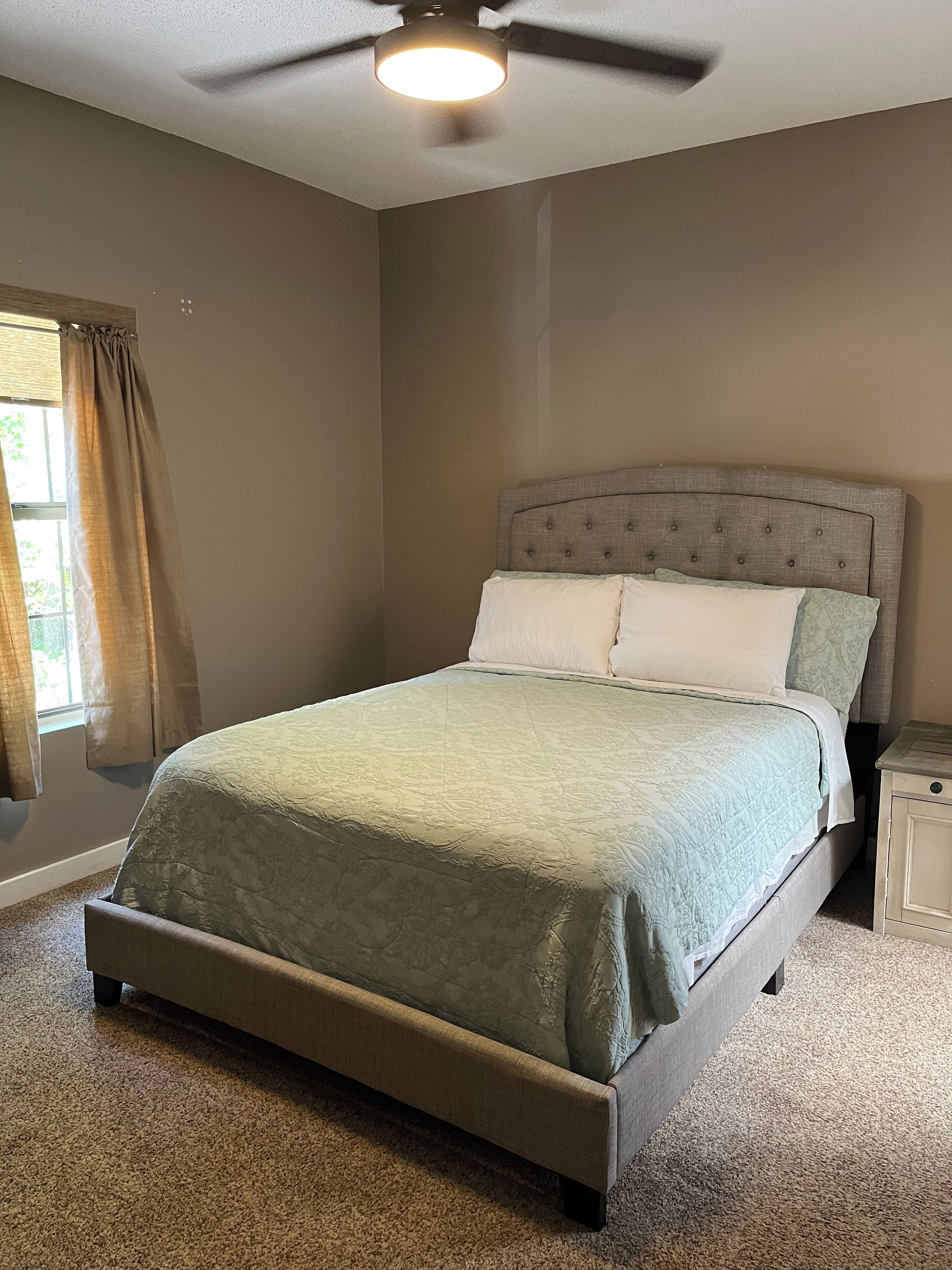 3 間睡房、床單