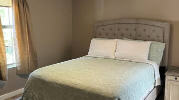 3 bedrooms, bed sheets