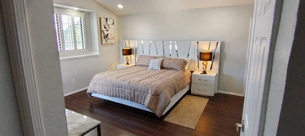 3 bedrooms, iron/ironing board, free WiFi, bed sheets