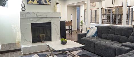 Smart TV, fireplace, stereo