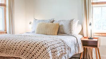 3 bedrooms, iron/ironing board, WiFi