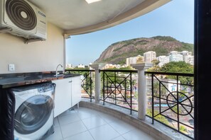 2 bedrooms - Apartment in Botafogo With Balcony Gsv301 (Rio de Janeiro)
