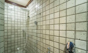 Departamento básico | Baño