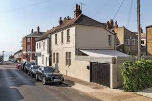 Exterior - Stunning house in the heart of Leigh-On-Sea, Best location in Leigh On Sea (Southend-on-Sea)