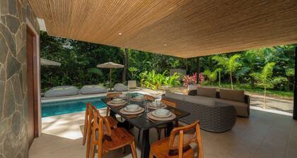 New 3-bdr home with pool in Manzanillo, near Santa Teresa